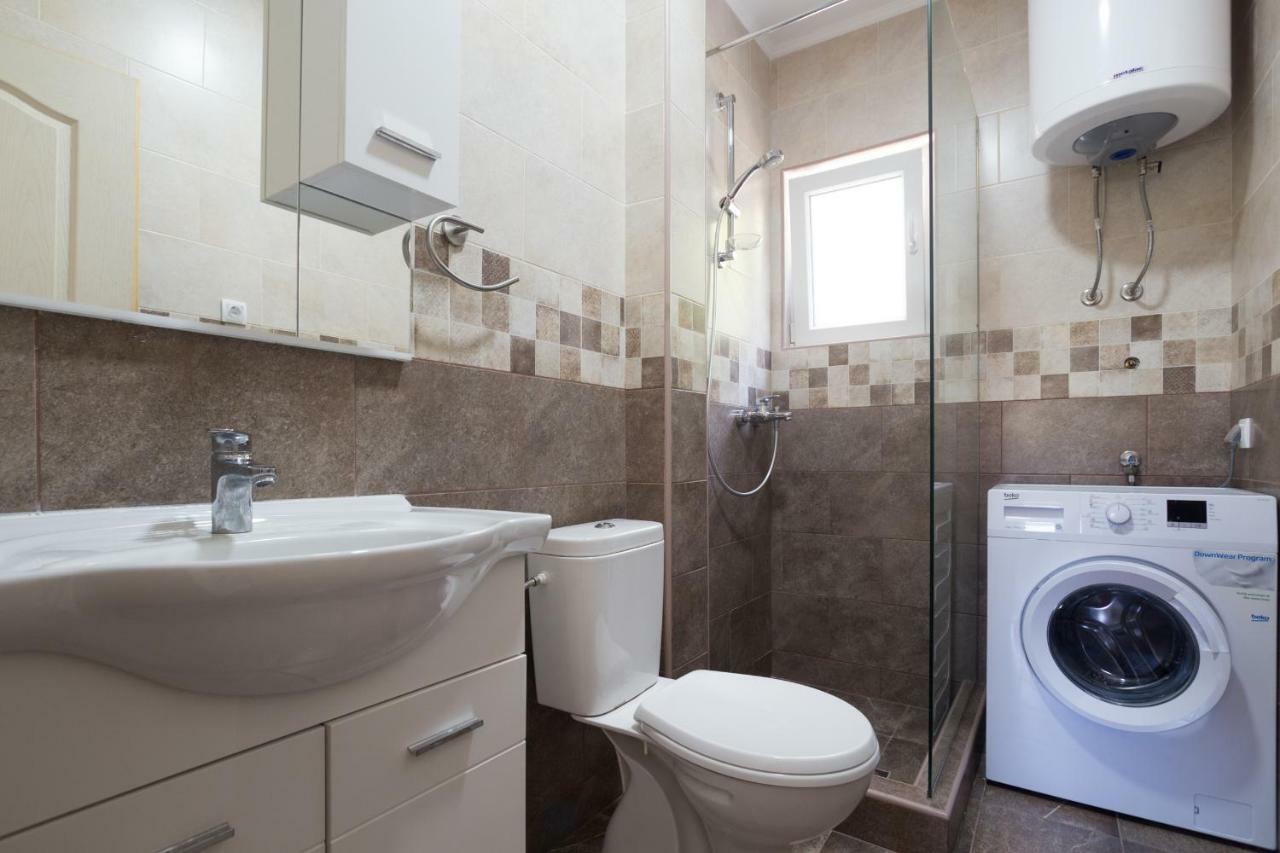 Fort City Apartments Tivat Exterior foto